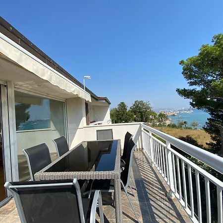Villa Flora Kastela Exterior photo